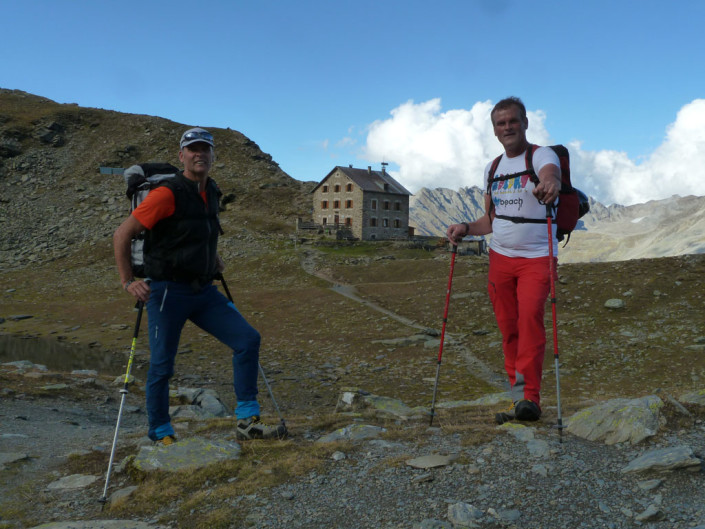 Hintergrathütte